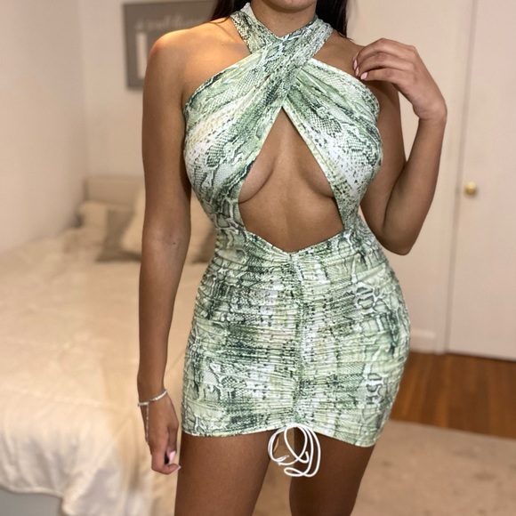 Dresses & Skirts - Snake print mini dress